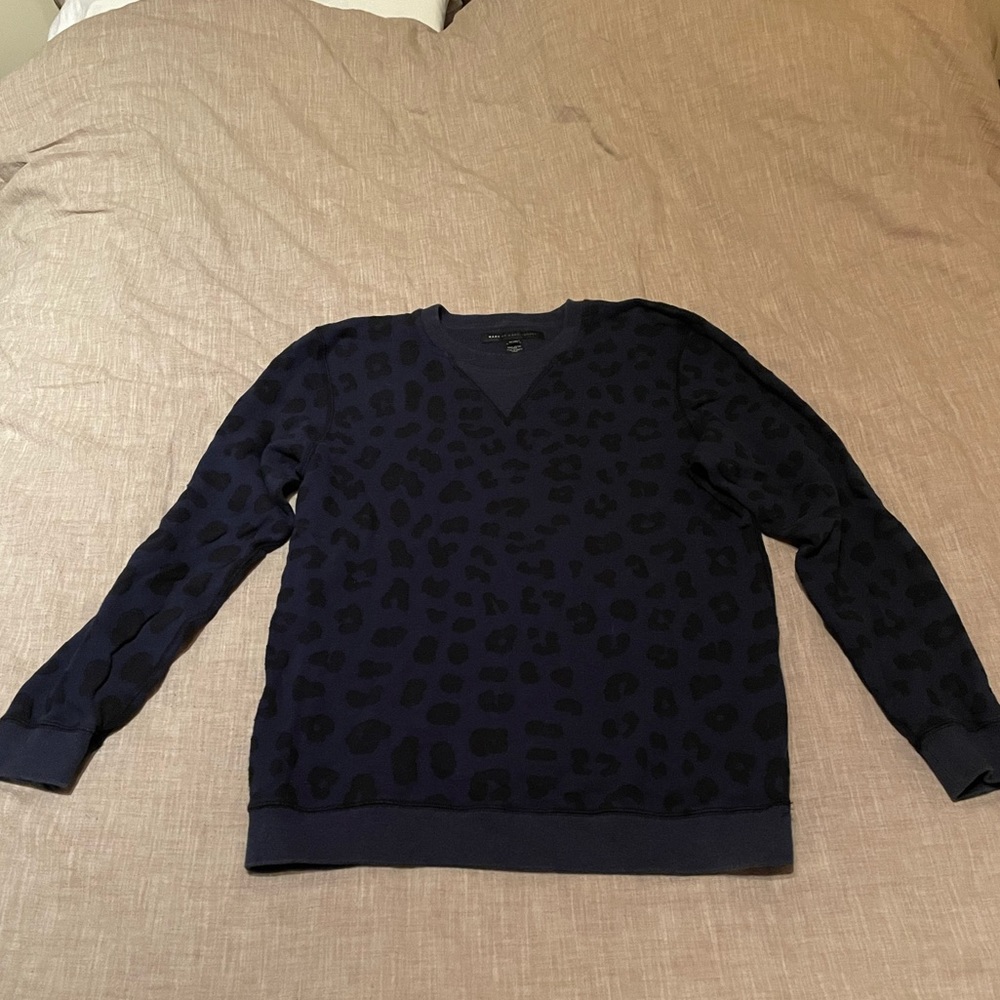 Men’s Marc Jacobs Blue and Black Leopard print sweatshirt.